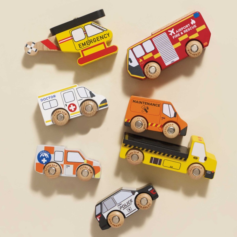 Le Toy Van Wooden Emergency Vehicle Set