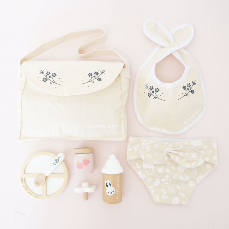 Le Toy Van Baby Nursing Set